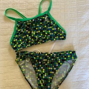 TYR training two piece